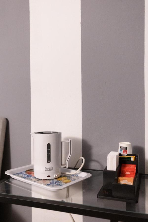 ホテル Bagno Privato - Stanza Doppia ミラノ エクステリア 写真